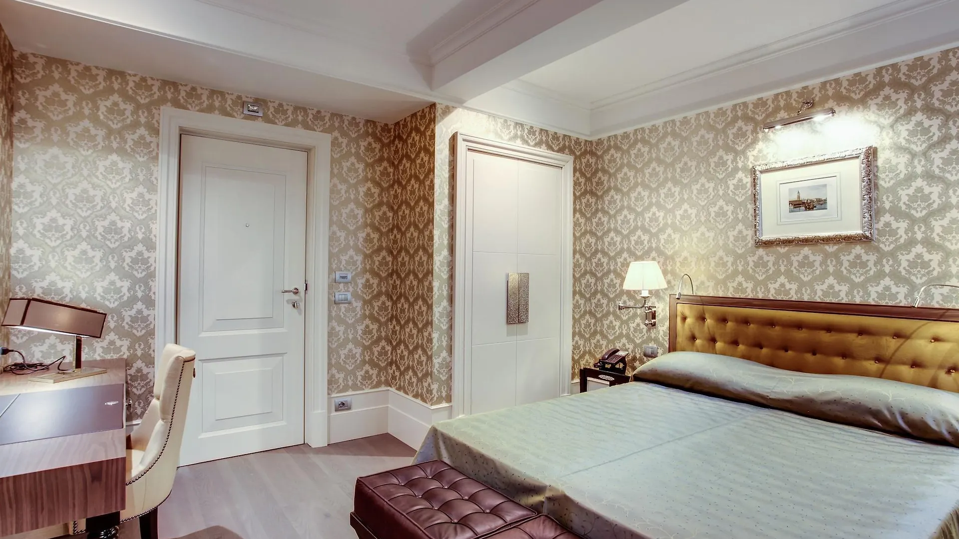Hotel Moresco Venise