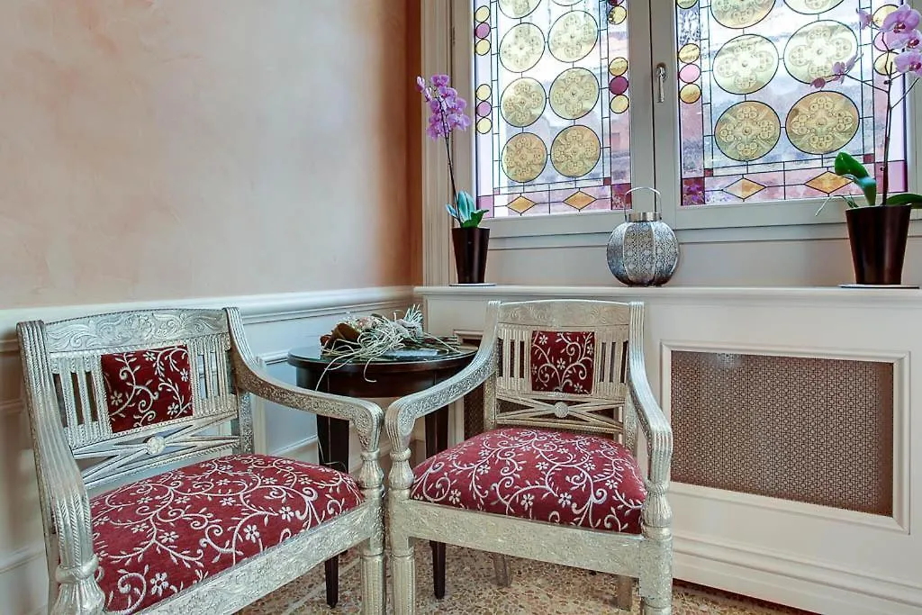 ****  Hotel Moresco Venise Italie